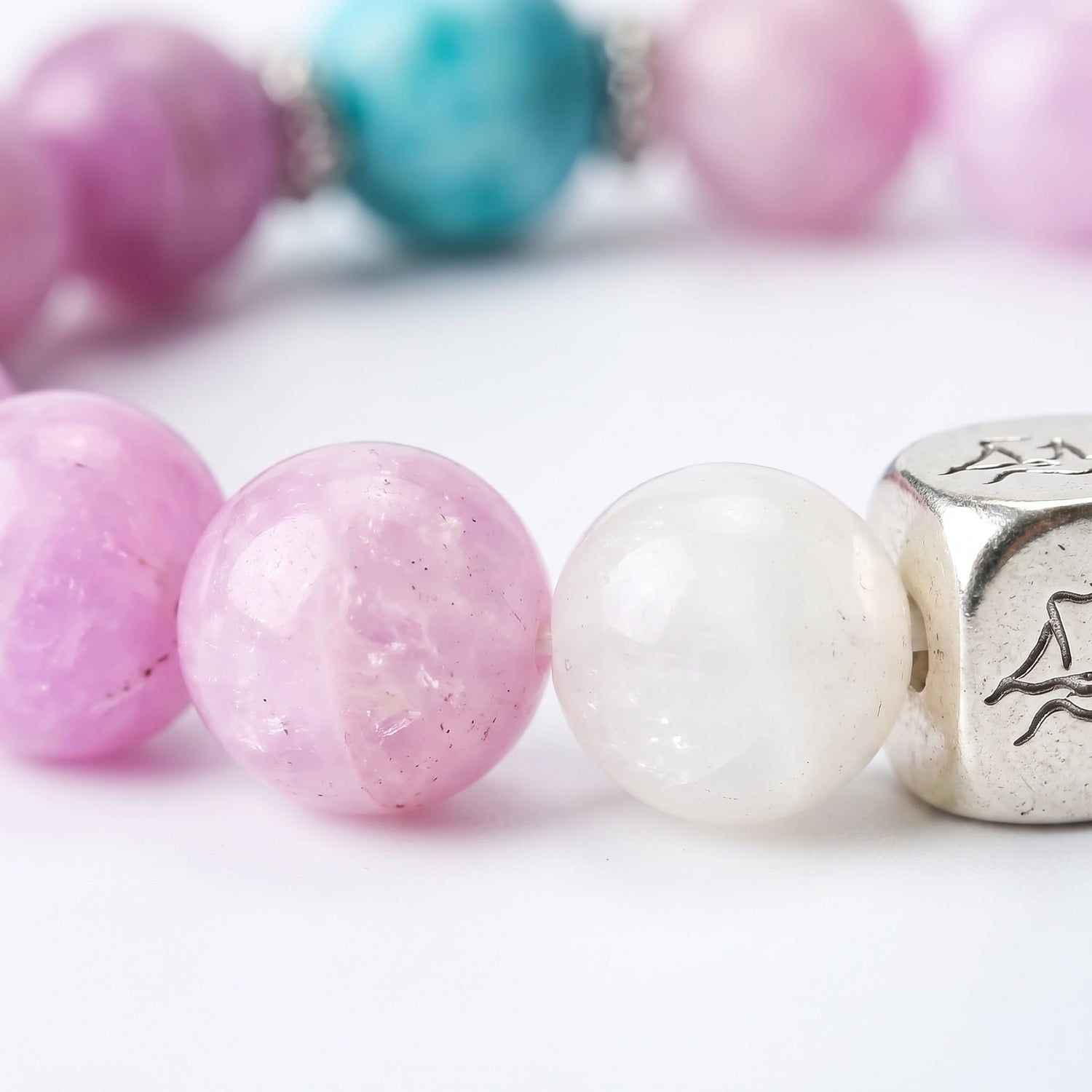 Aurora Water bracelet macro detail, Kunzite, Larimar, and Snow Quartz — Leymen Jewels